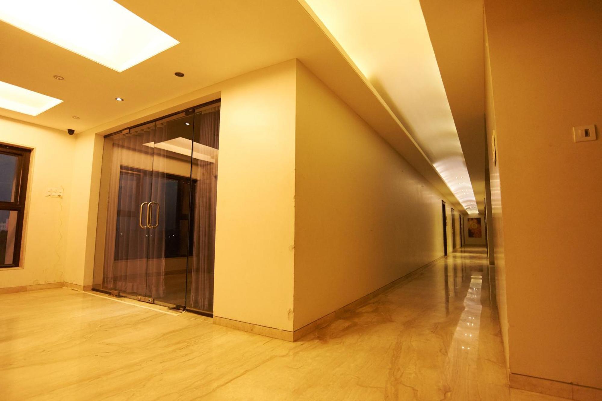 Jc Castle Hotel Shirdi Exterior photo